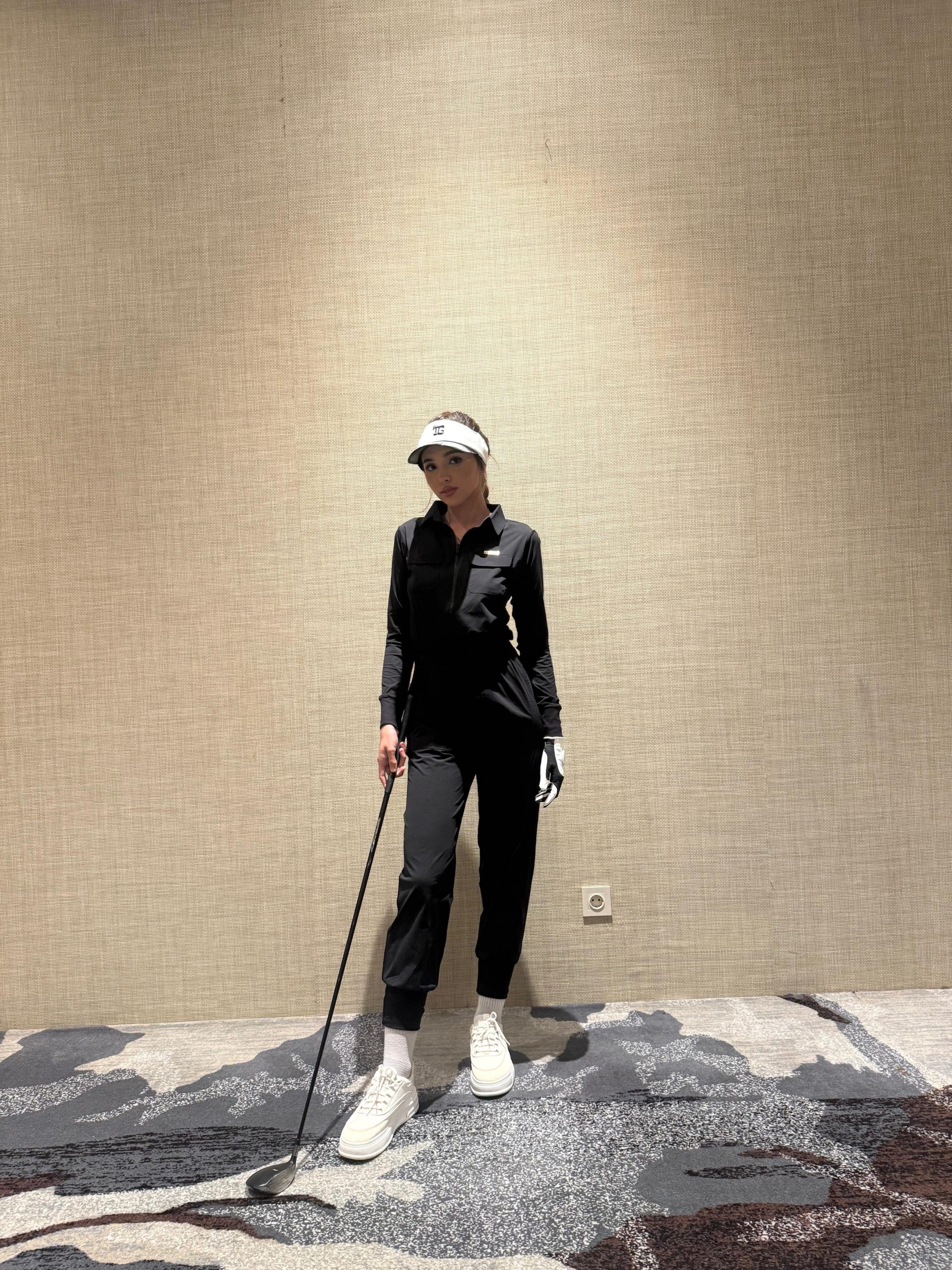LJS-001 || Ladies Golf Jumpsuit Long Sleeve with Collar Neck Black Color and Long Pants, with a Zipper in Front and 2 Pockets on The Right and Left of The Chest and Elastic Band on The Waist - Image 5
