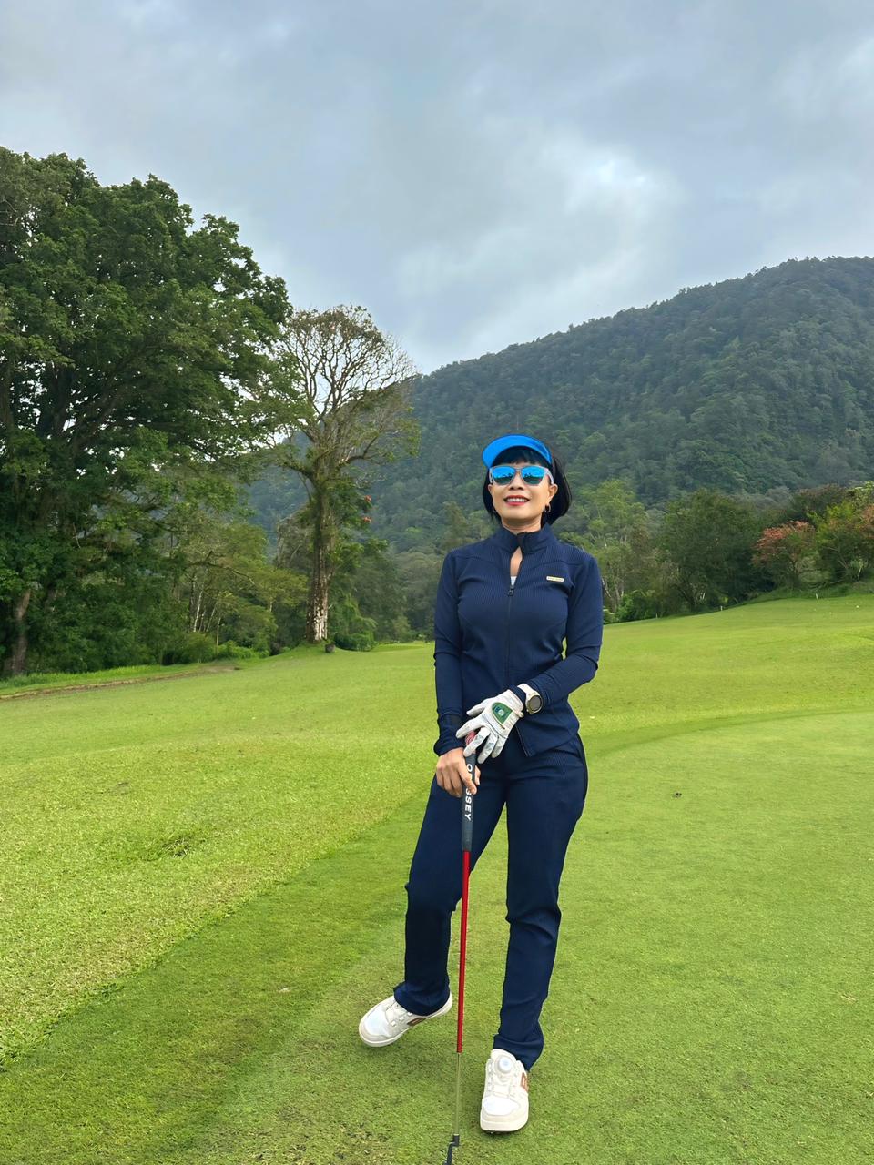 LGS-024 || Golf Set- Navy Color Long Sleeve Shirt, Mock Neck with Black Zipper, Cotton Polyester Fabric and Straight Trousers, Slim Fit with Drawstring at the Waist - Image 7